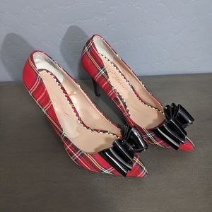 Betsey Johnson Bret plaid fabric bow pointed toe slip on pump heels size 8